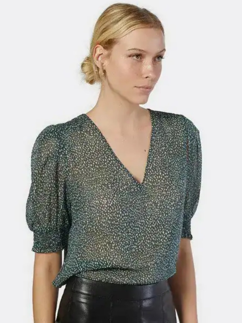 Joie Karemele Silk Top Short Puffed Sleeve Green Smocked Cuff and Shoulder Large